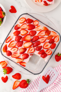 strawberry tiramisu