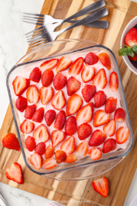 strawberry tiramisu